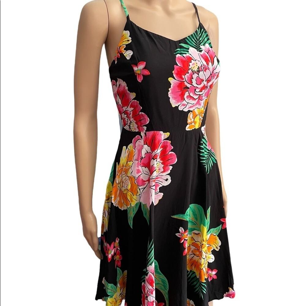 Old Navy Sundress Small Petite Summer Floral Fit & Flare Spaghetti Straps Black